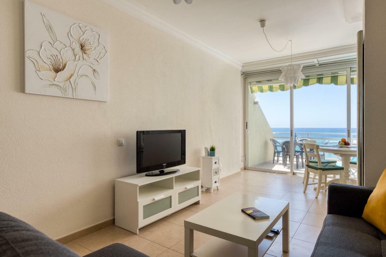 Front Line With Nice Terrace By Canariasgetaway Лас Палмас де Гран Канария Екстериор снимка